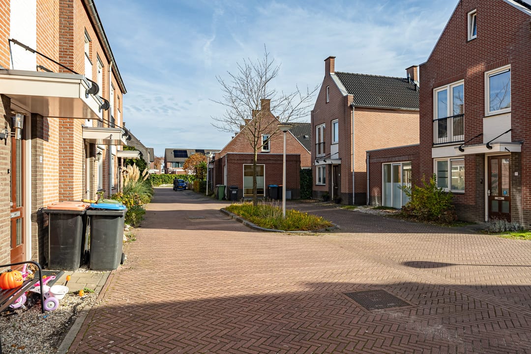 Photo 41 of Oosterhof 17