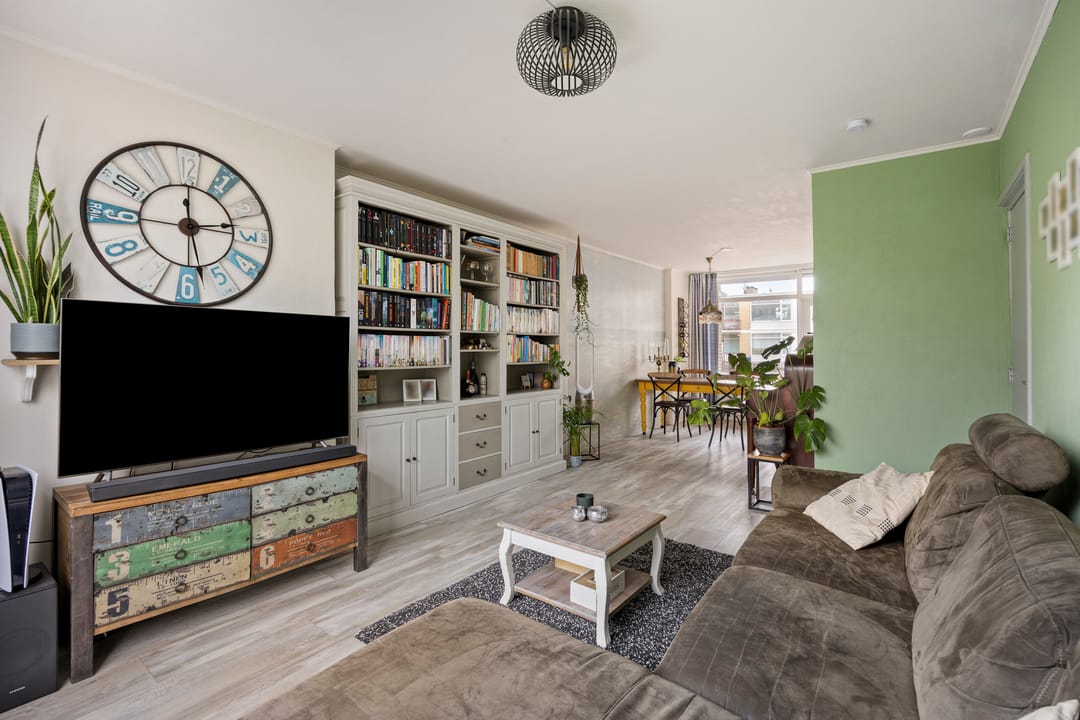 Photo 13 of M. Harpertszoon Tromplaan 222