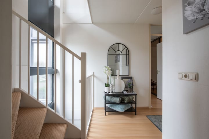 Photo 23 of Henry Moorestraat 42