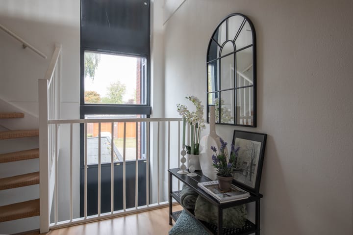 Photo 24 of Henry Moorestraat 42