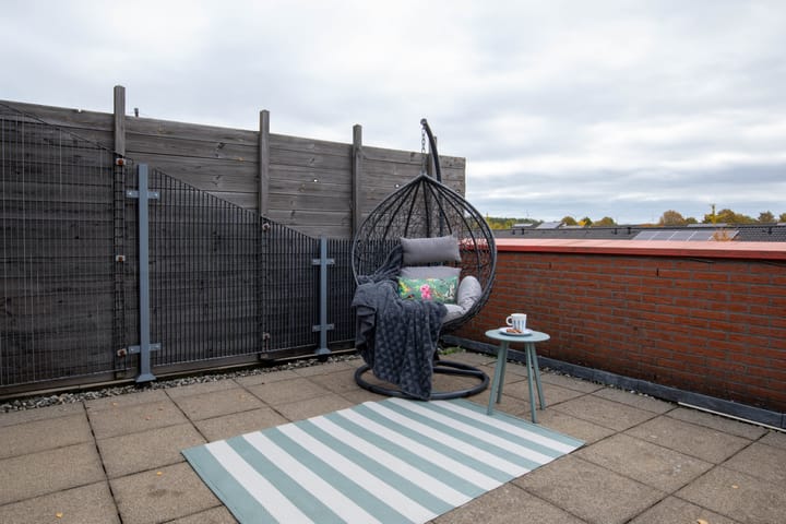 Photo 46 of Henry Moorestraat 42