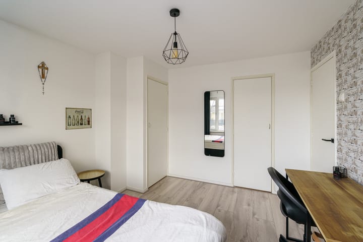 Photo 27 of Meidoornlaan 63