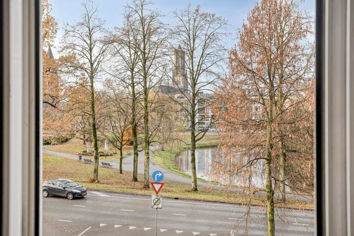 Photo 7 of Eusebiusbuitensingel 15