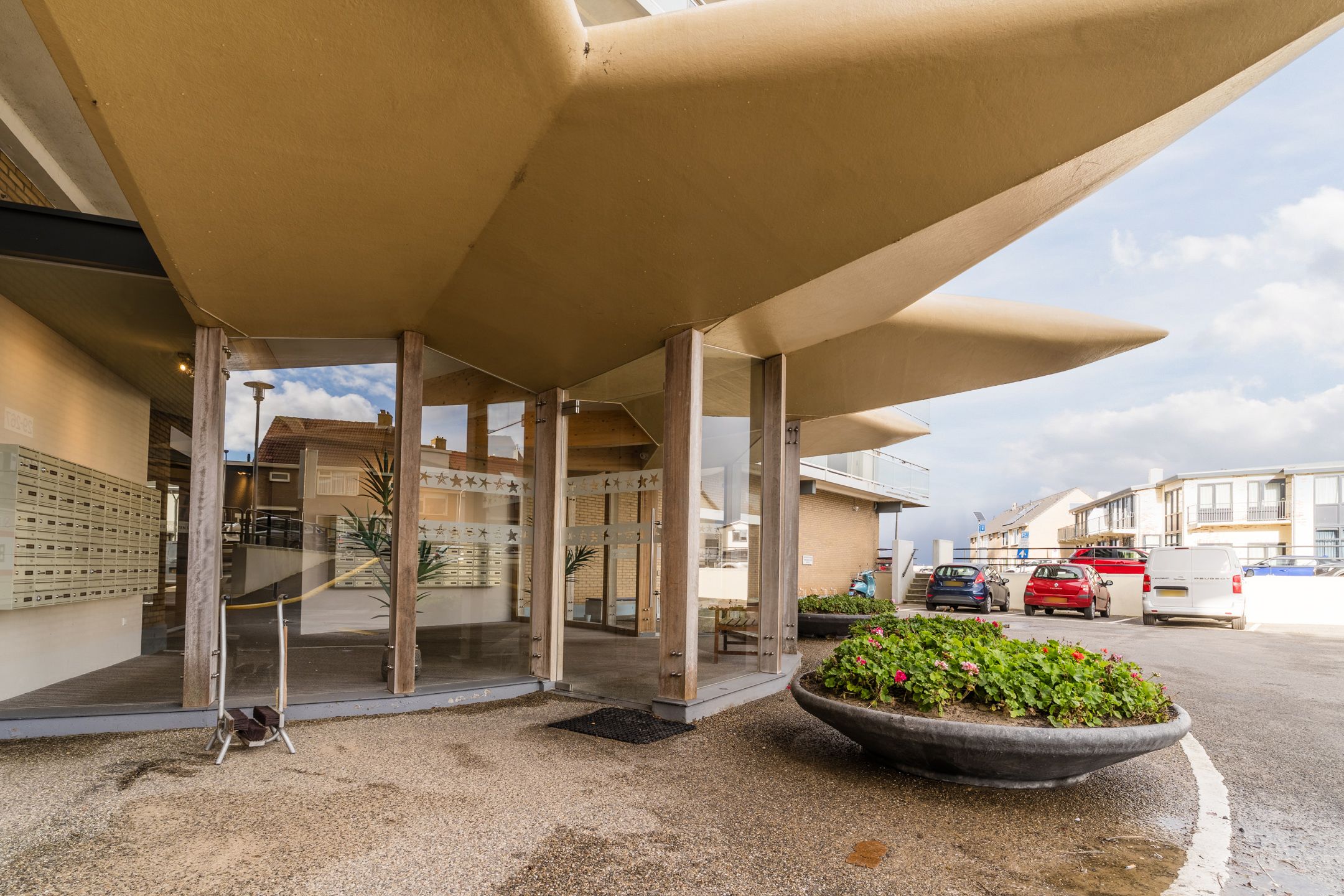 Foto 6 van Boulevard Ir de Vassy 99