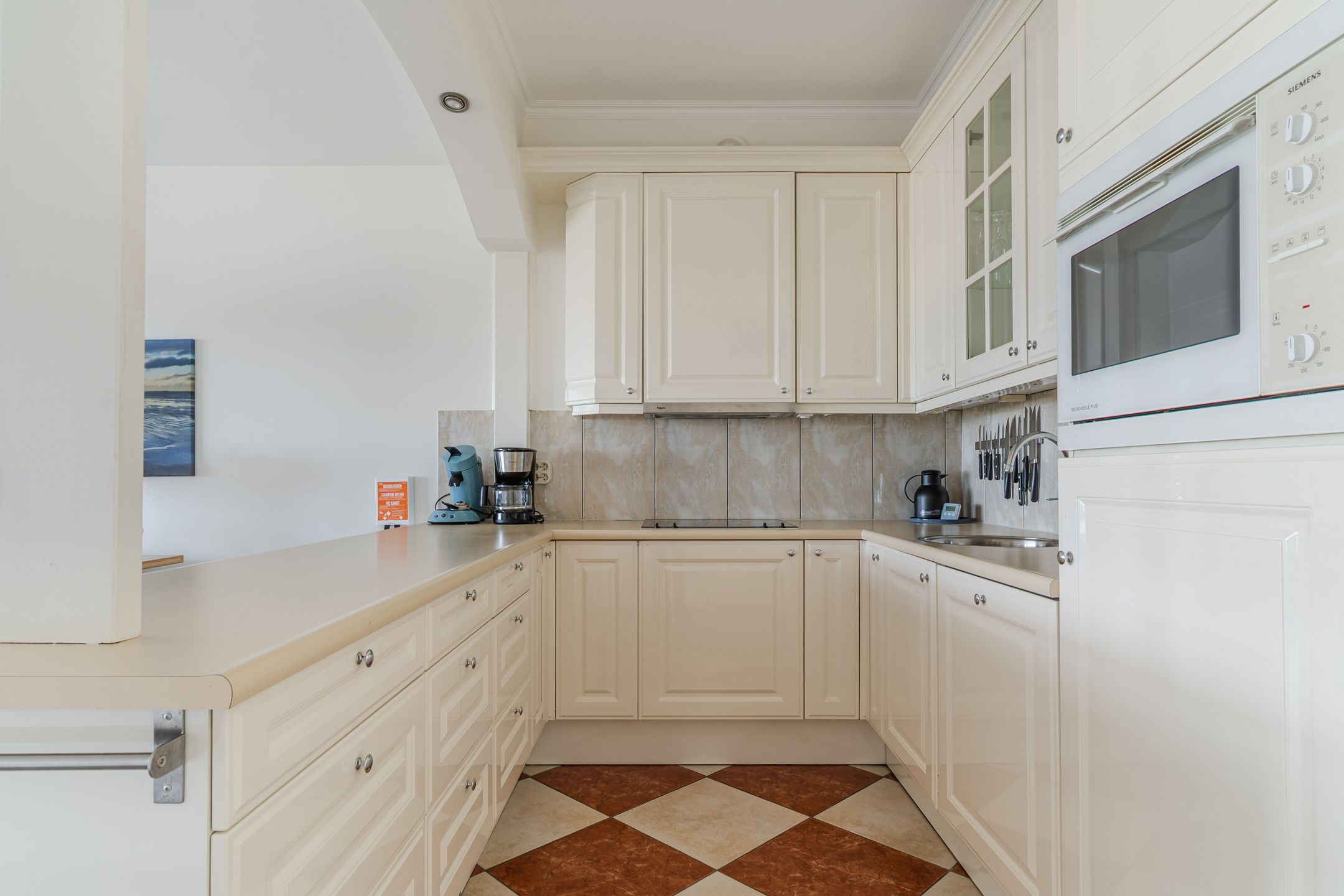 Foto 15 van Boulevard Ir de Vassy 99