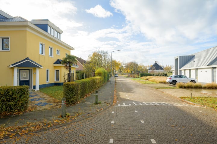 Foto 34 van Postbaan 44