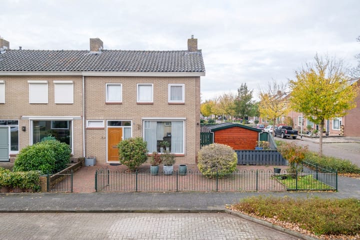 Photo 2 of Karel Doormanstraat 14