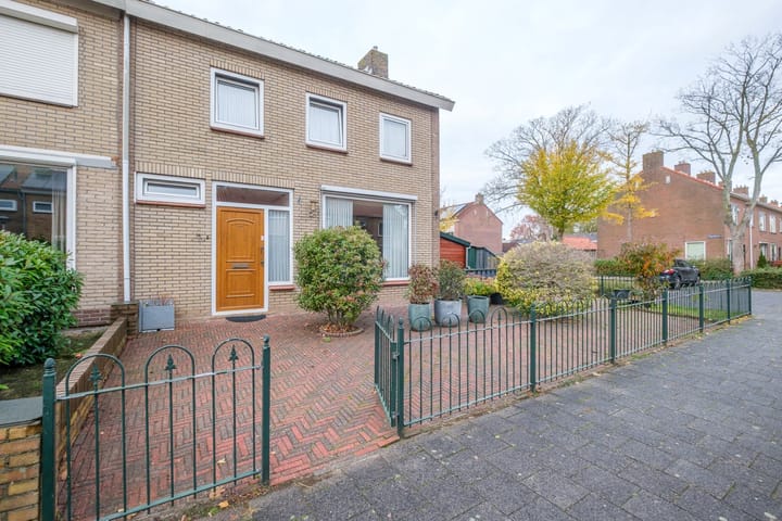 Photo 8 of Karel Doormanstraat 14