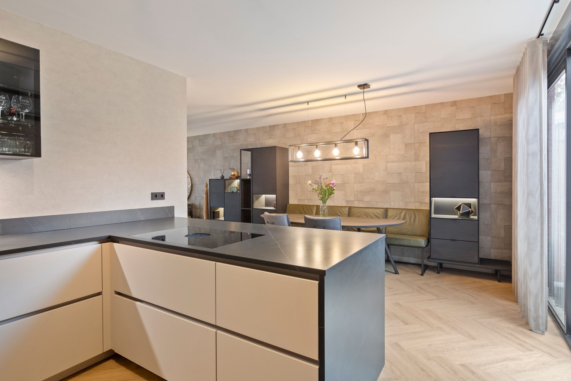 Foto 15 van Heibloem 20