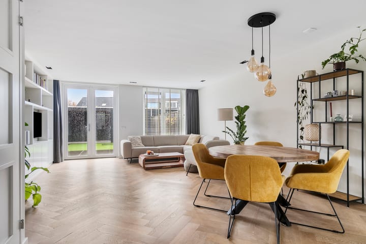 Photo 2 of Randestraat 39