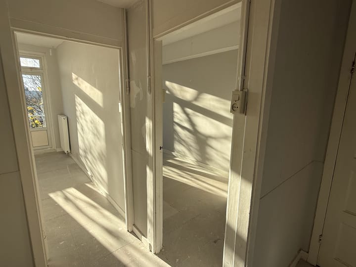 Photo 12 of Jan Evertsenstraat 81-3