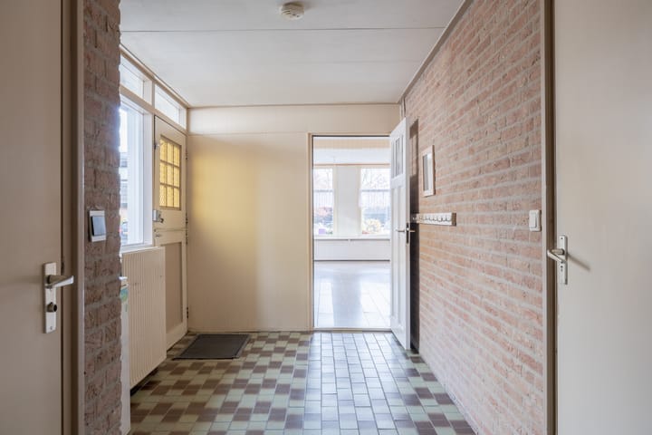 Photo 8 of Stroet 101