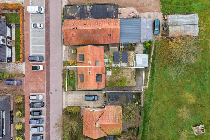 Photo 19 of Stroet 101