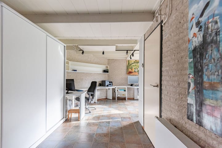 Photo 19 of Wezelhof 9