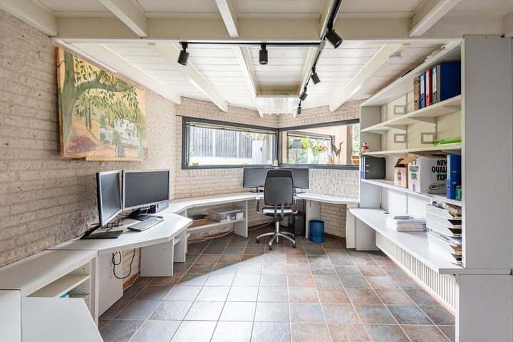 Photo 20 of Wezelhof 9