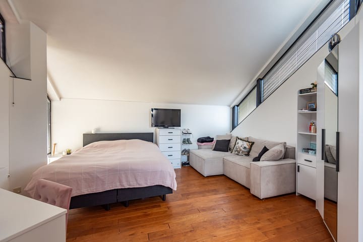 Photo 31 of Wezelhof 9