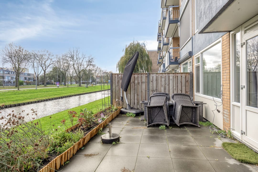 Photo 2 of Zonnebloemstraat 92