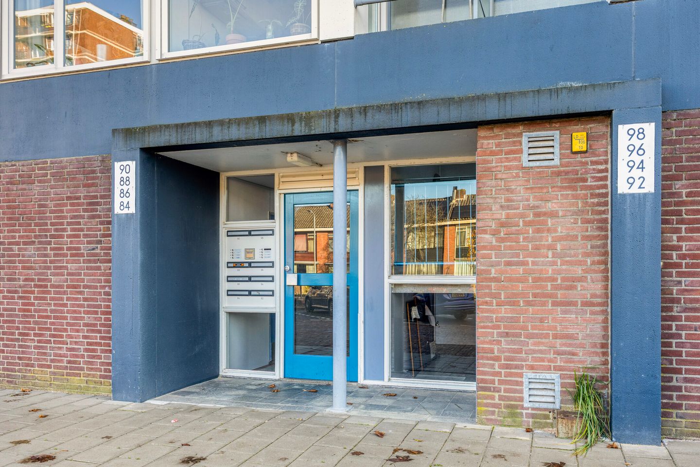 Photo 34 of Zonnebloemstraat 92