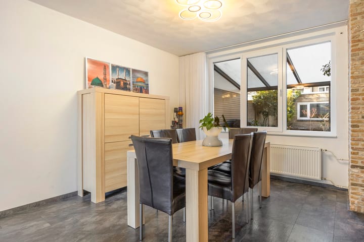 Photo 4 of Schubertstraat 23