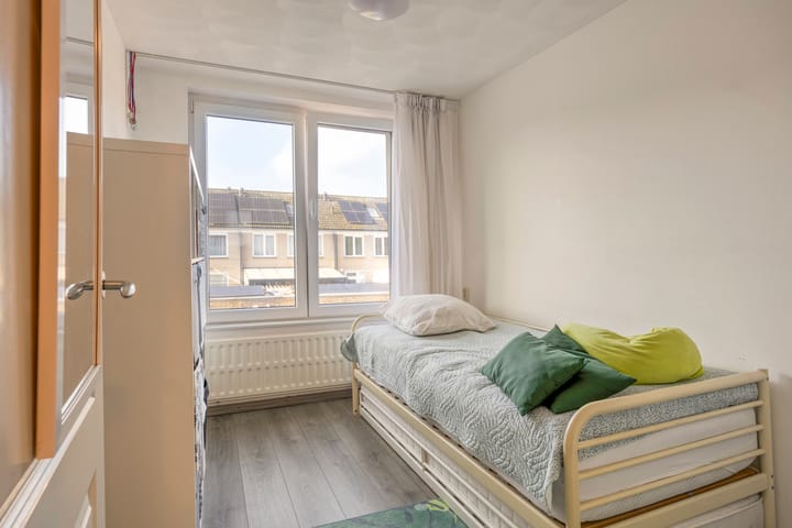 Photo 19 of Schubertstraat 23