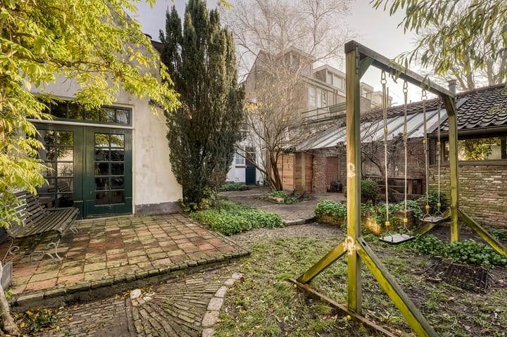 Photo 2 of Kerkstraat 14