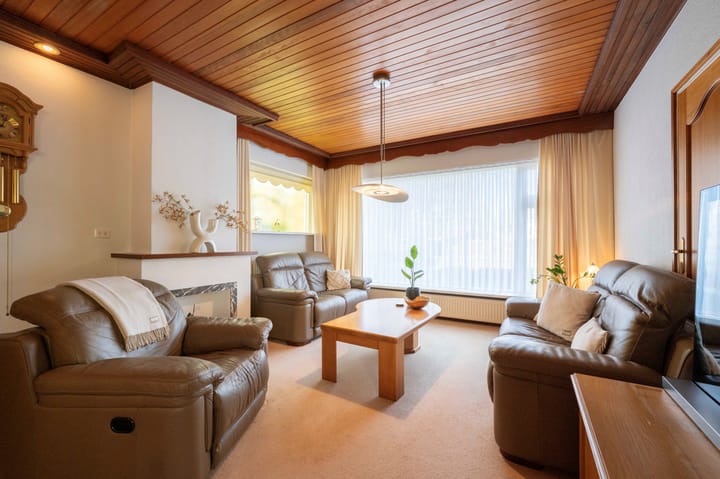 Foto 16 van Bovenstraat 75