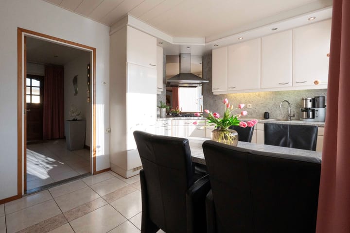 Foto 18 van Bovenstraat 75