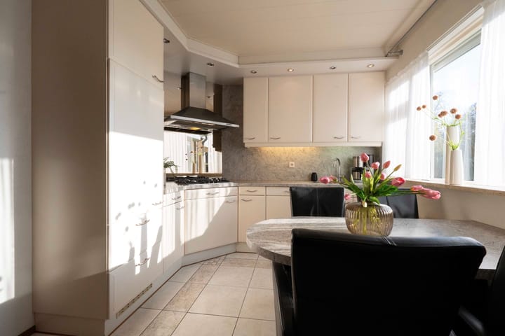 Foto 19 van Bovenstraat 75