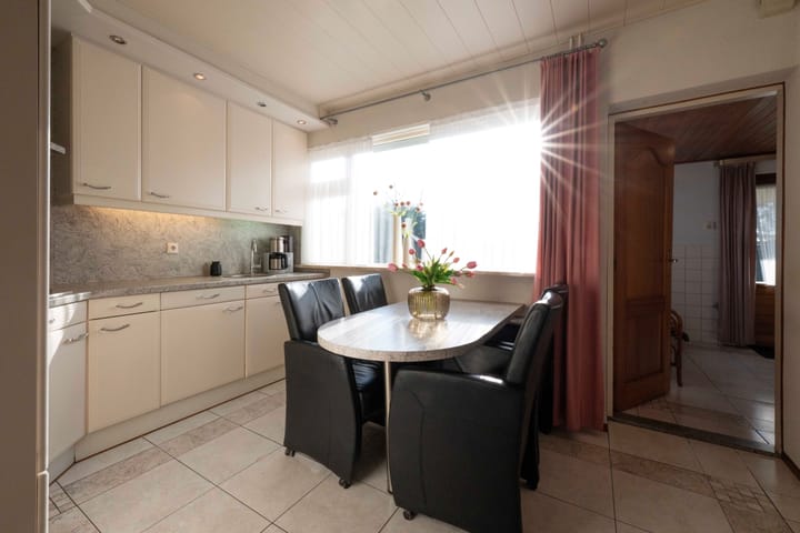 Foto 20 van Bovenstraat 75