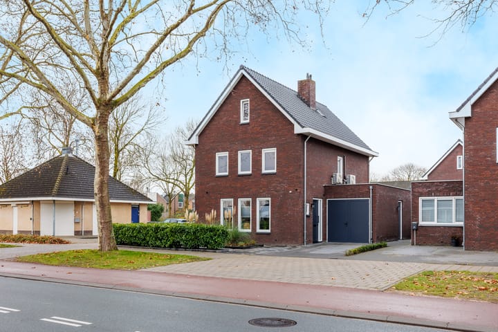 Photo 54 of Houtduiflaan 28-E