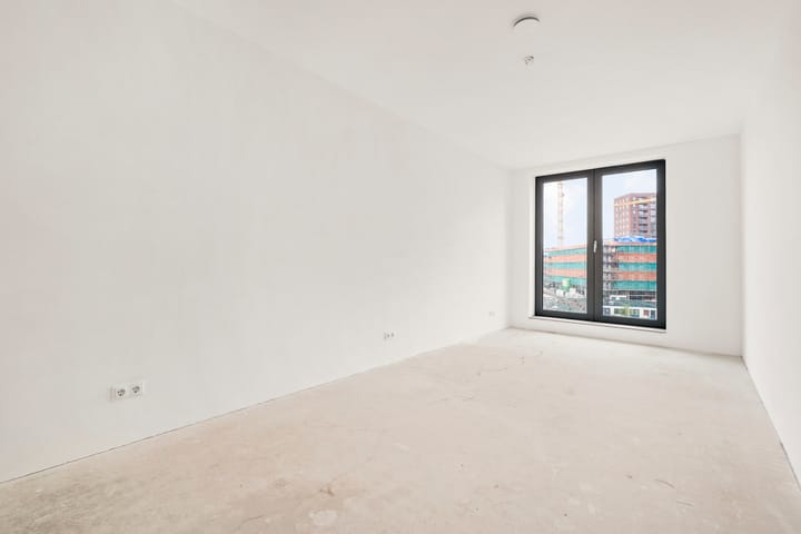 Photo 17 of J.H. Hisgenpad 1092