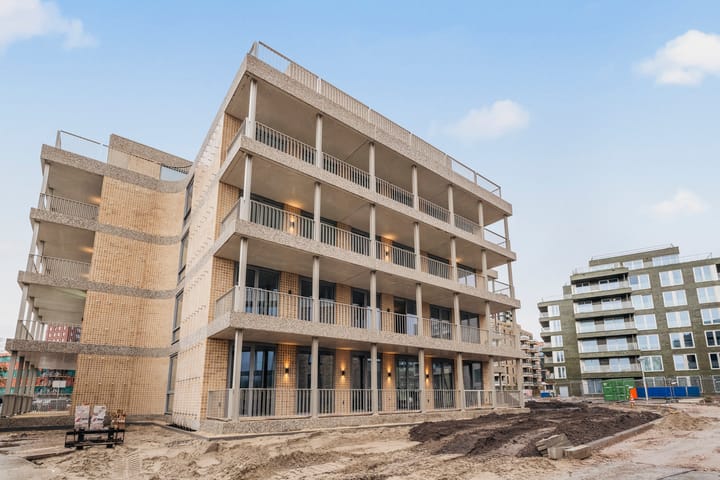 Photo 42 of J.H. Hisgenpad 1092