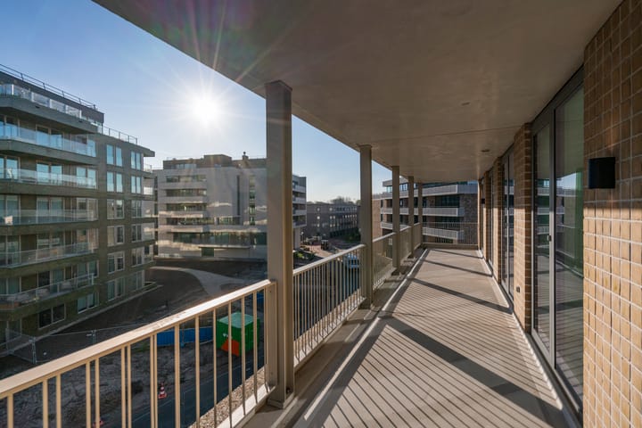 Photo 45 of J.H. Hisgenpad 1092