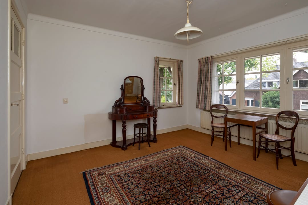 Foto 17 van Burg. Canterslaan 34