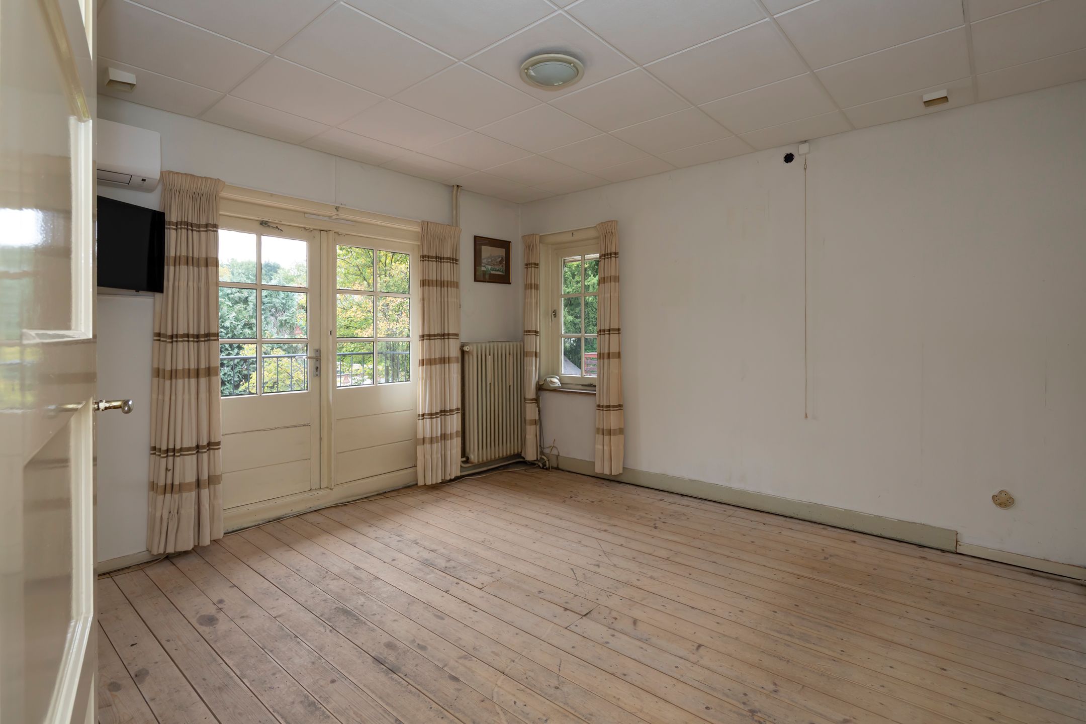 Foto 18 van Burg. Canterslaan 34