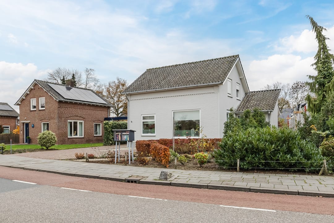 Foto 8 van Burg Thijssenstraat 27