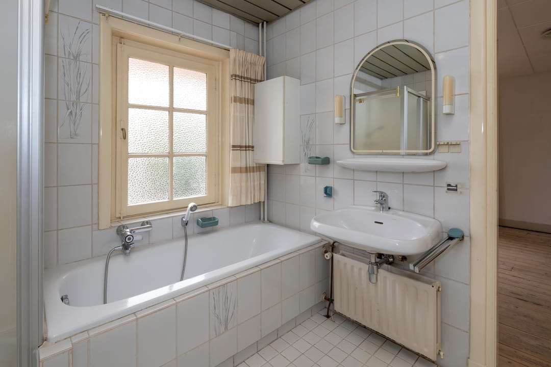 Foto 22 van Burg. Canterslaan 34