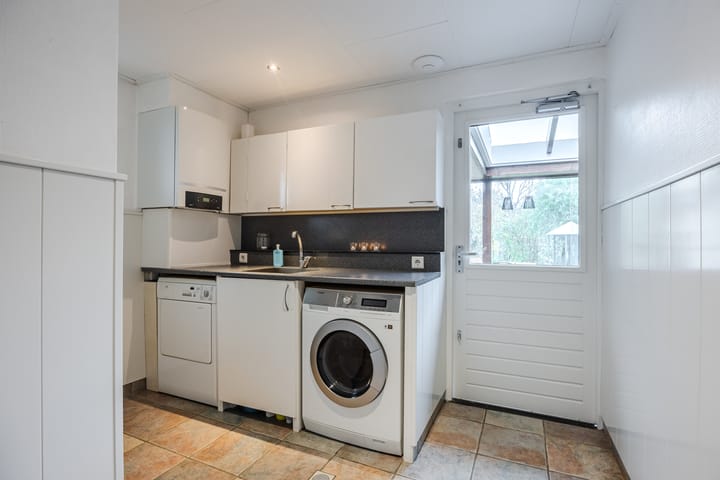 Foto 16 van Burg Thijssenstraat 27