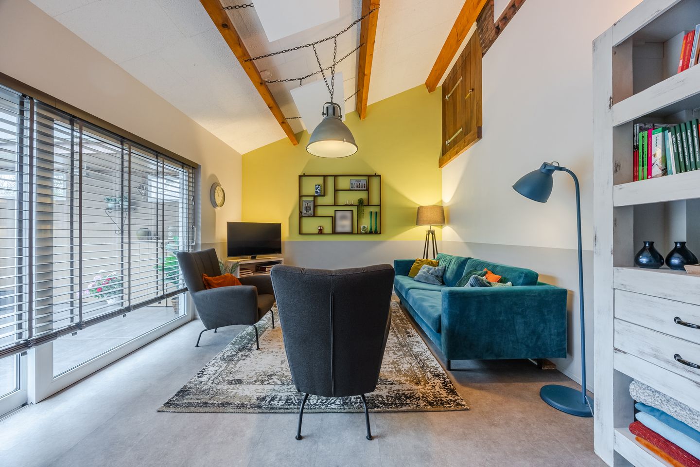 Photo 14 of Burg Thijssenstraat 27