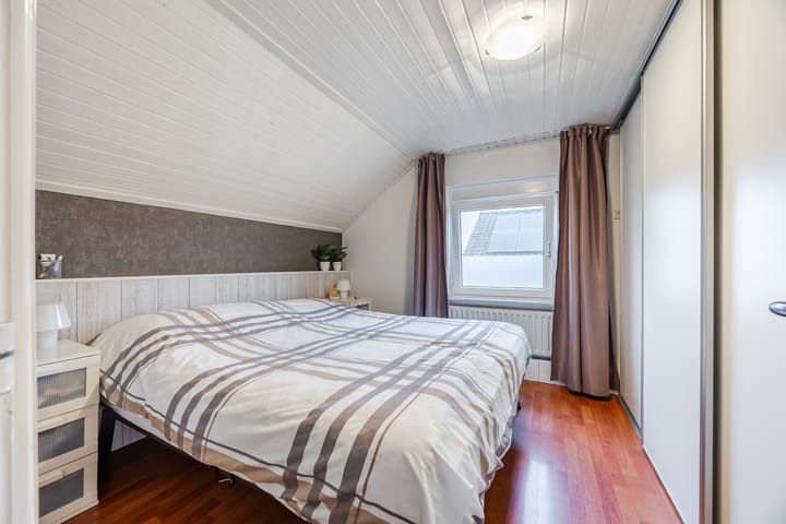 Foto 24 van Burg Thijssenstraat 27