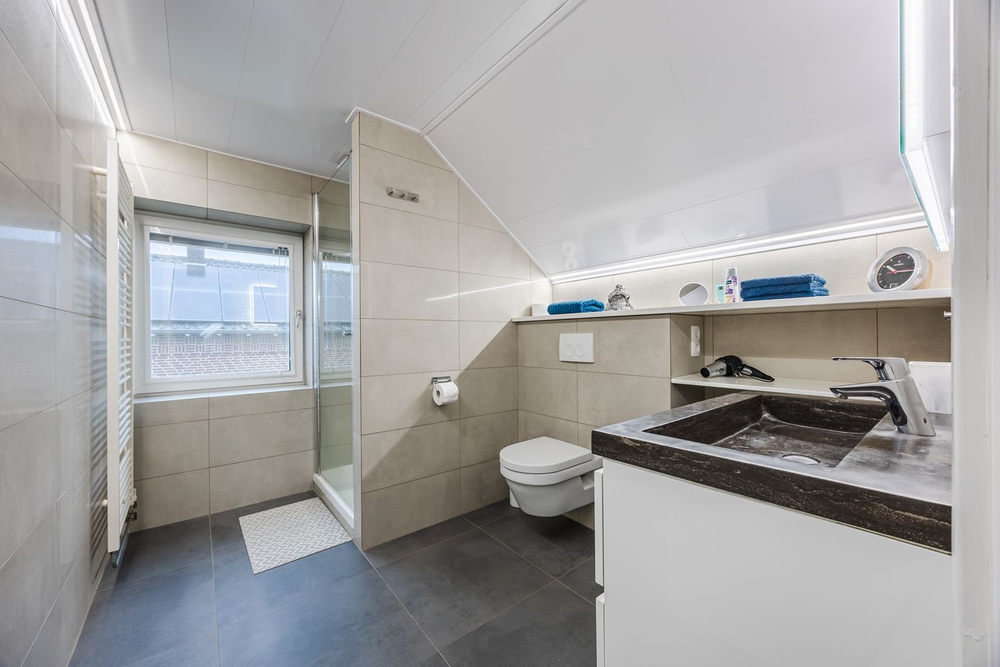 Foto 25 van Burg Thijssenstraat 27