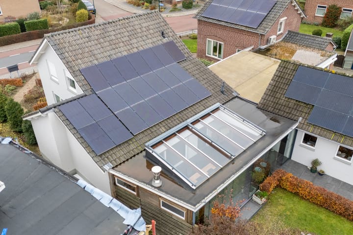 Foto 36 van Burg Thijssenstraat 27