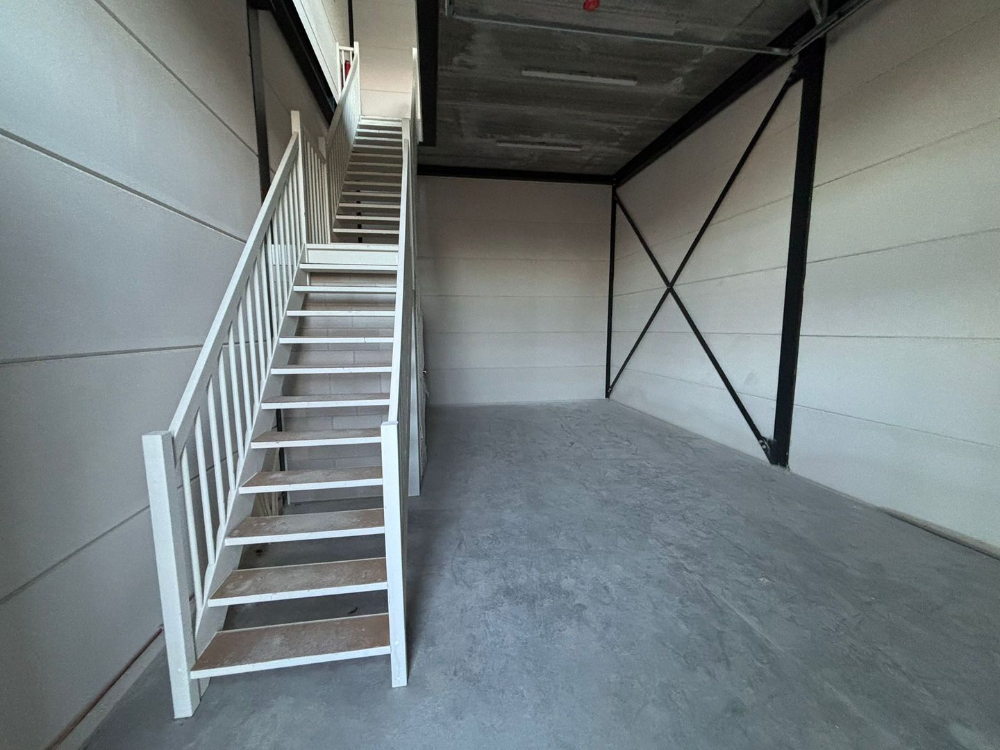 View photo 2 of Hedikhuizerweg 15-C2