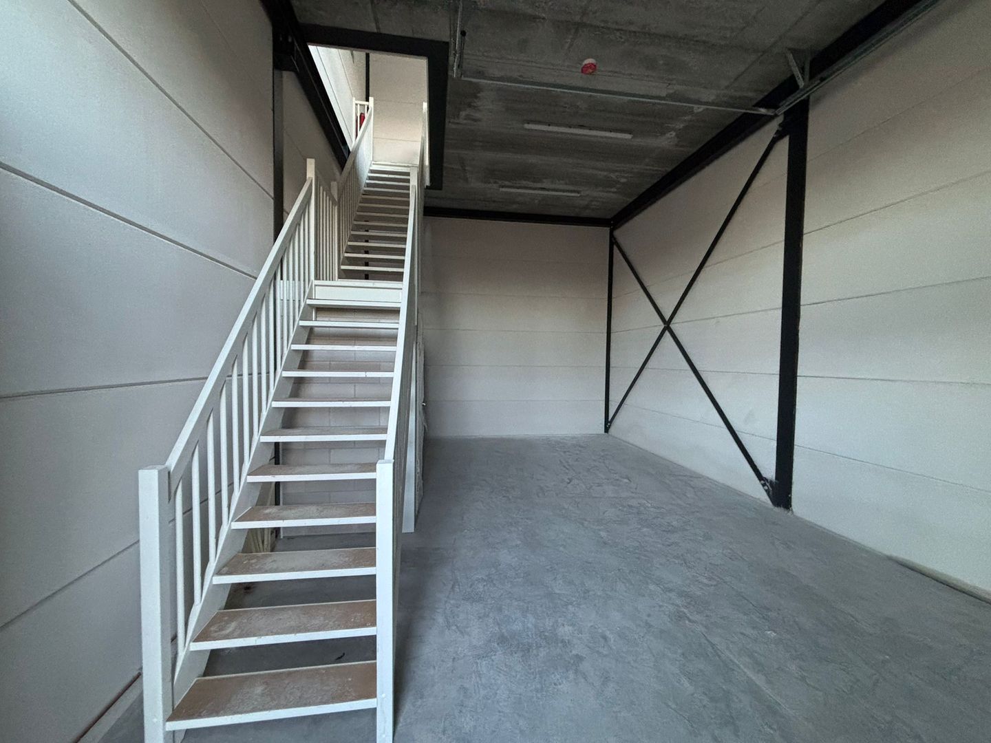 View photo 3 of Hedikhuizerweg 15-C2