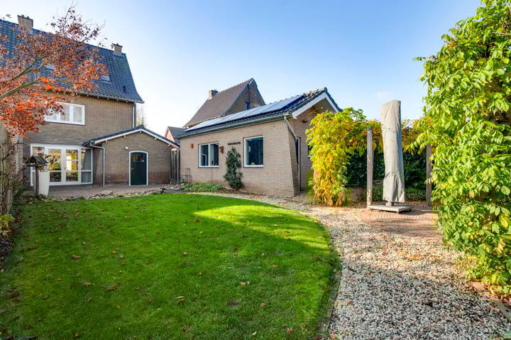 Photo 3 of Aldenhofstraat 21