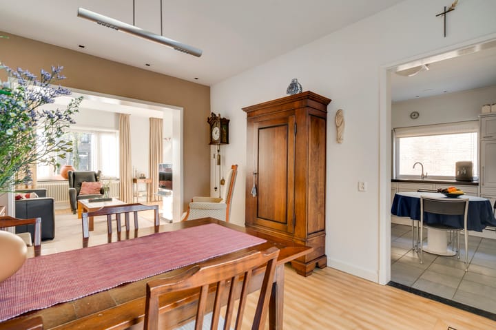 Photo 16 of Aldenhofstraat 21