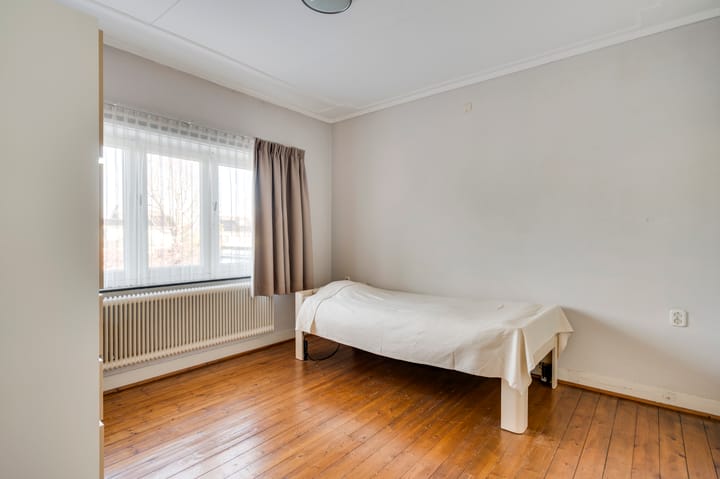 Photo 26 of Aldenhofstraat 21