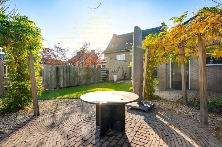 Photo 38 of Aldenhofstraat 21