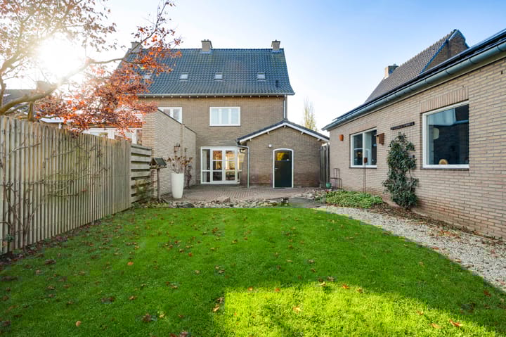 Photo 39 of Aldenhofstraat 21