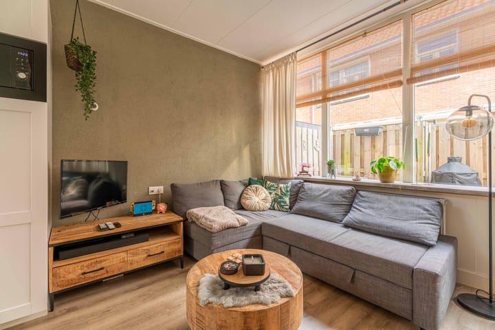 Photo 3 of Tijmstraat 17-D